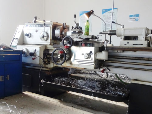 華順車(chē)床(普車(chē)) 華順車(chē)床(普車(chē))